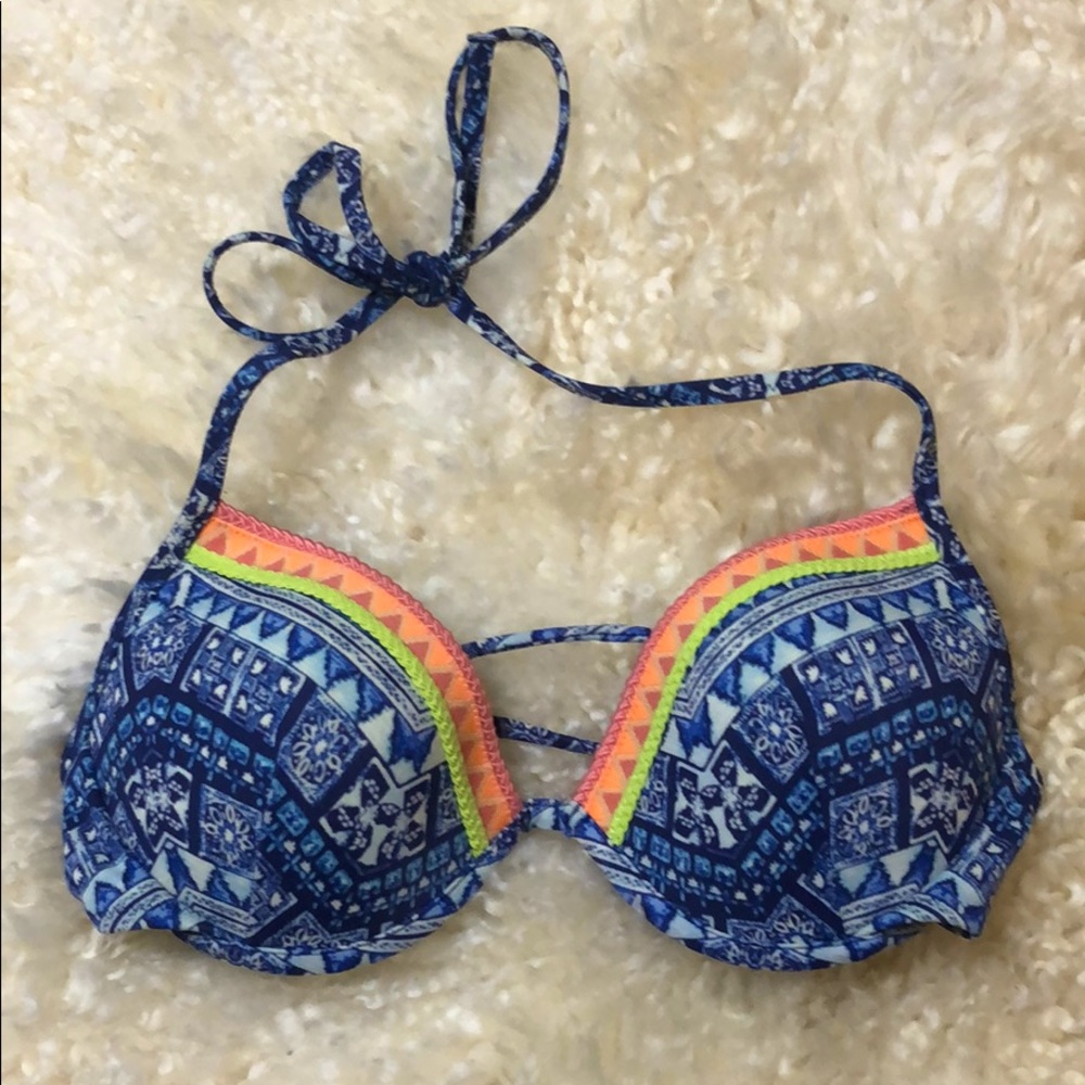 Victoria’s Secret Bikini Top
